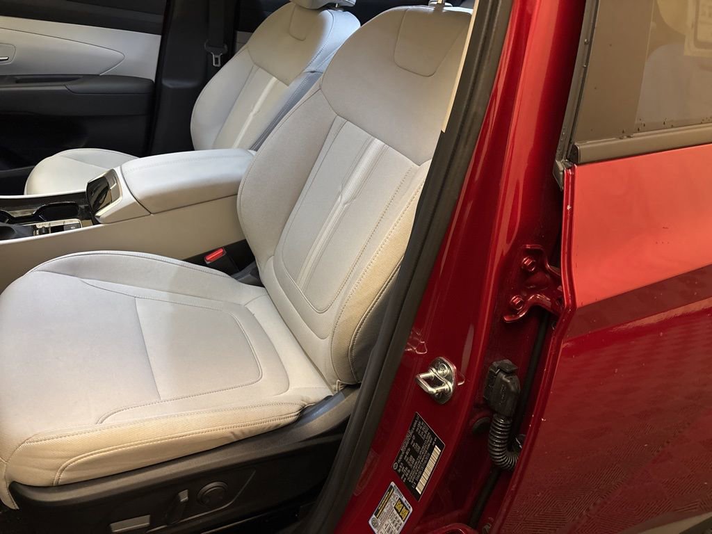 Certified 2026 Hyundai Tucson SEL image 12