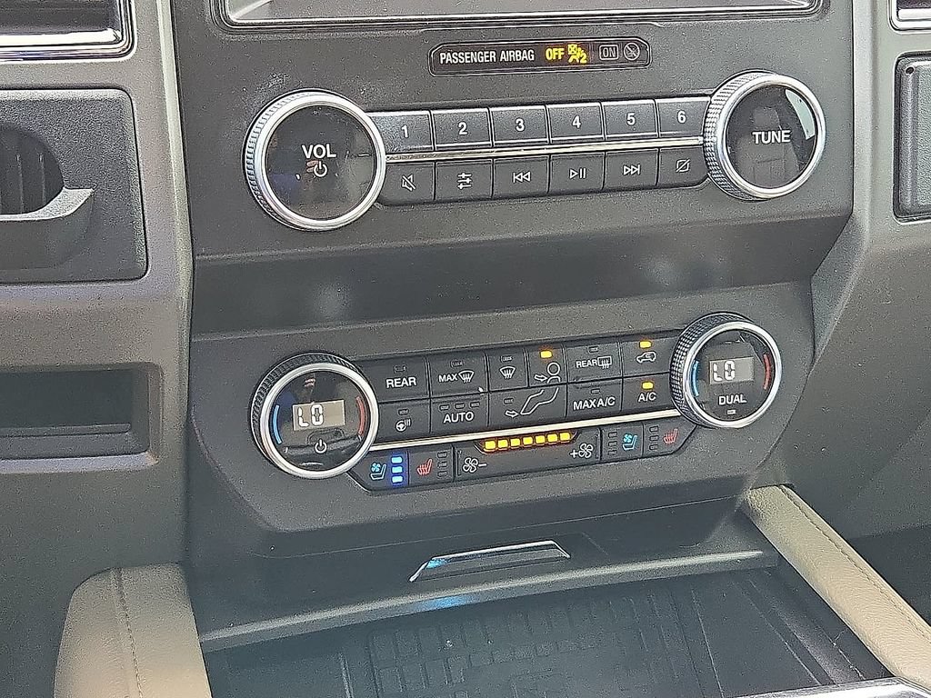 Used 2021 Ford Expedition XLT RWD image 15