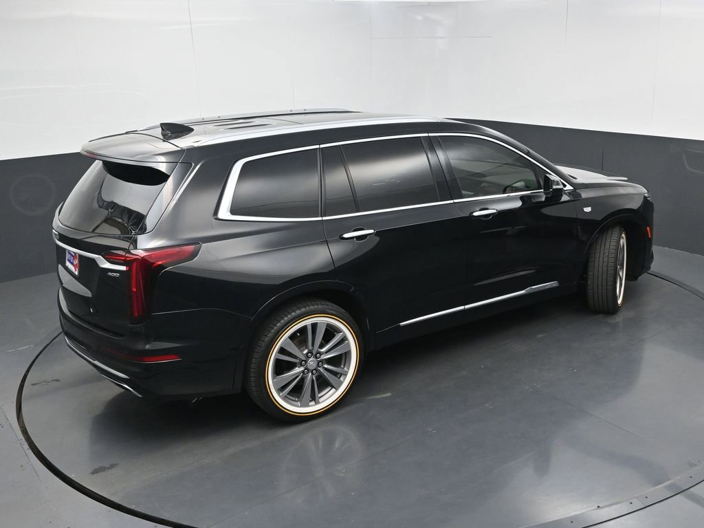Used 2021 Cadillac XT6 Premium Luxury image 35