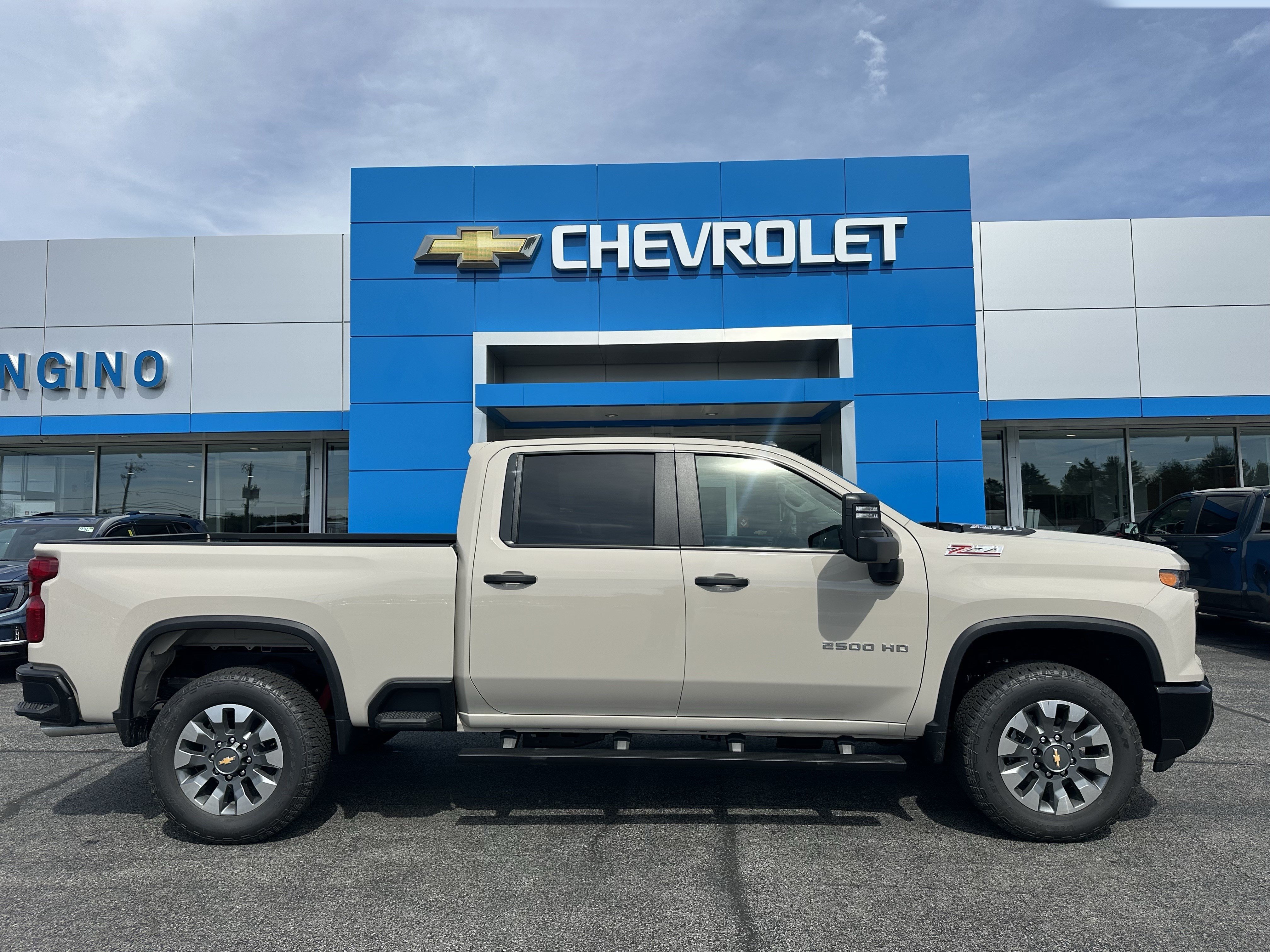 New 2026 Chevrolet Silverado 2500 Custom w/ Custom Value Package AWD/4WD image 1