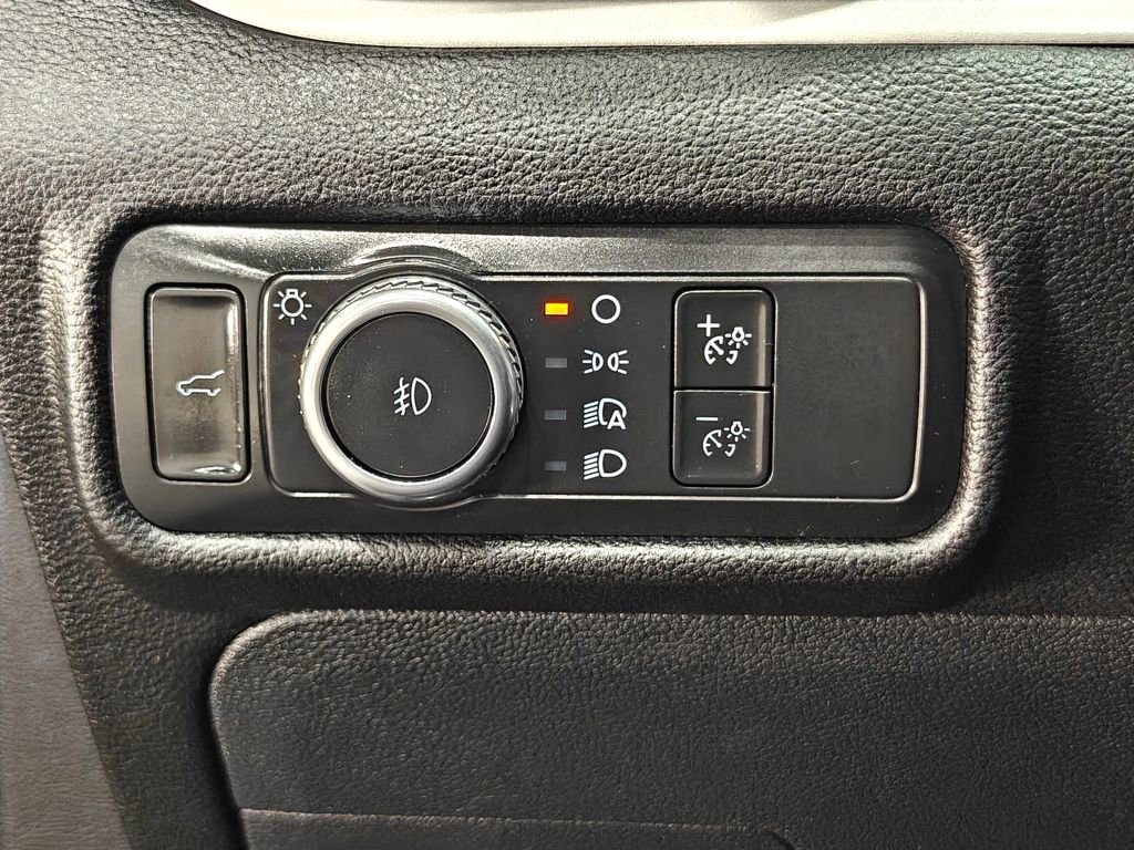 Used 2021 Ford Explorer XLT w/ Equipment Group 202A image 51