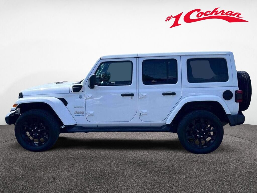 Used 2021 Jeep Wrangler Unlimited Sahara w/ Cold Weather Group AWD/4WD image 10