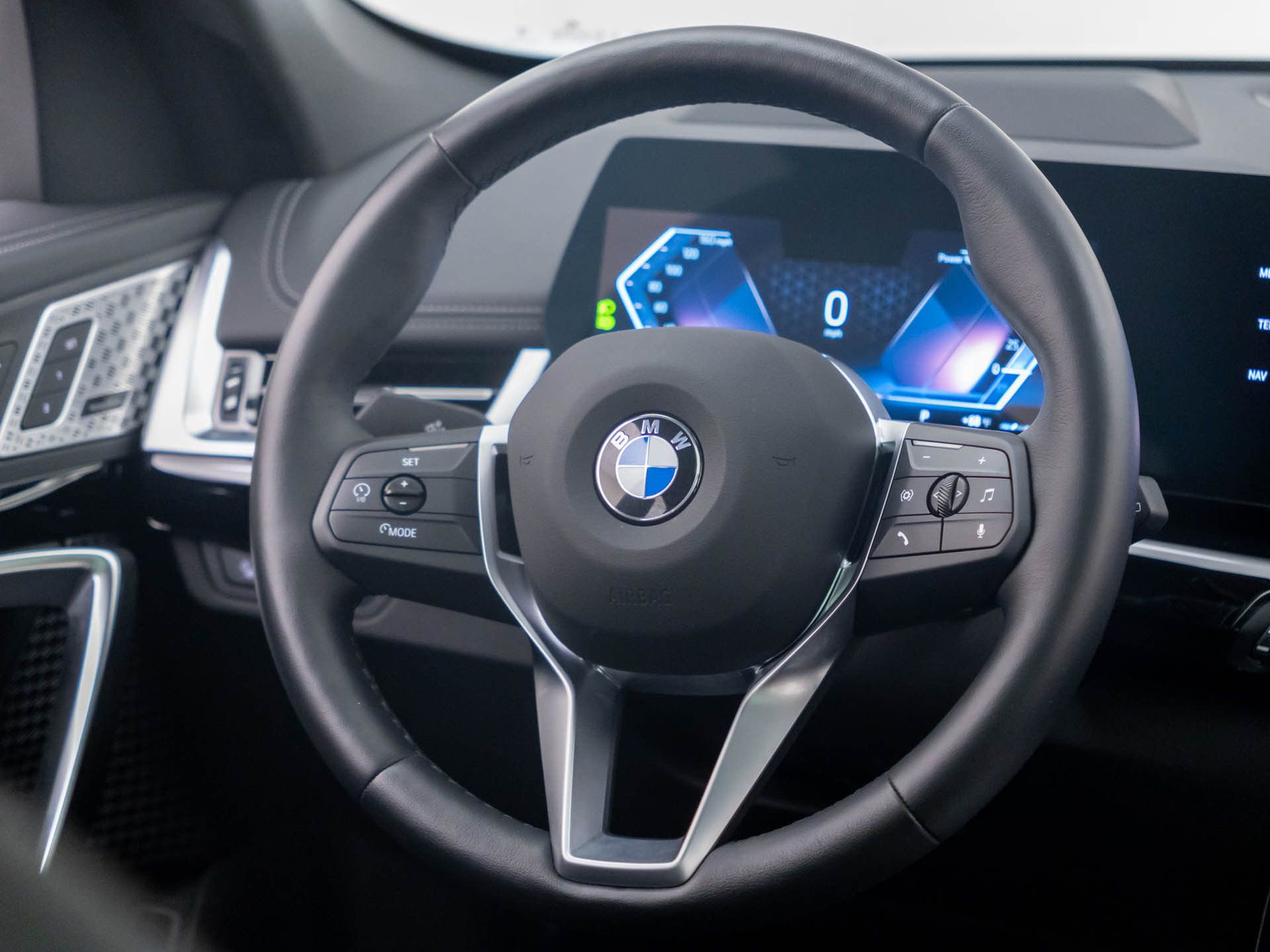 Certified 2025 BMW X1 xDrive28i AWD/4WD image 11
