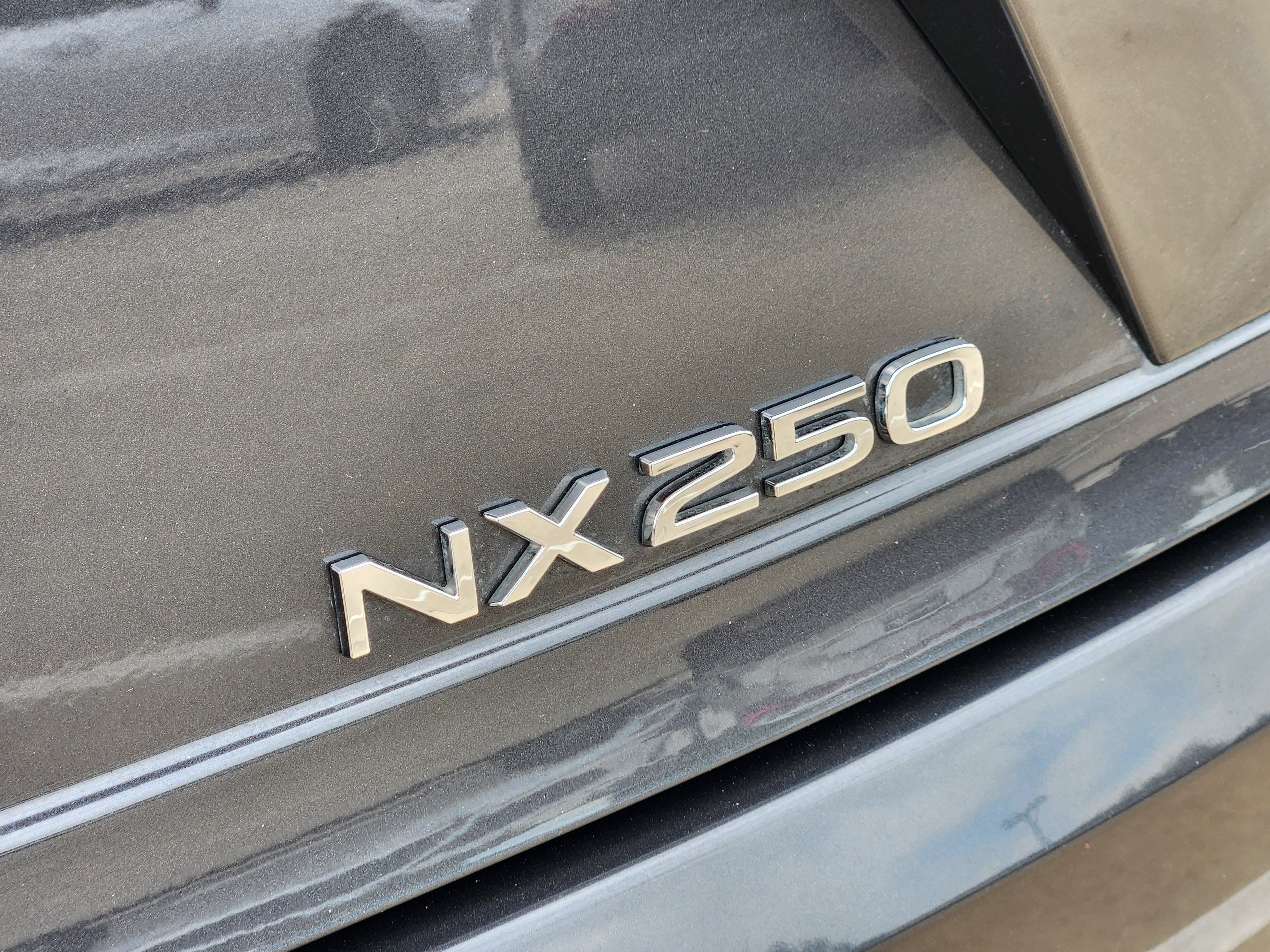 Certified 2025 Lexus NX 250 FWD w/ Accessory Package (Z1) image 34