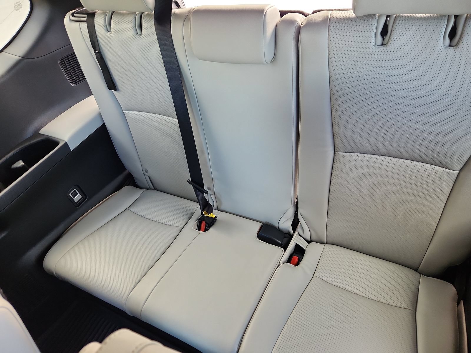 Used 2025 Toyota Grand Highlander AWD Hybrid image 12