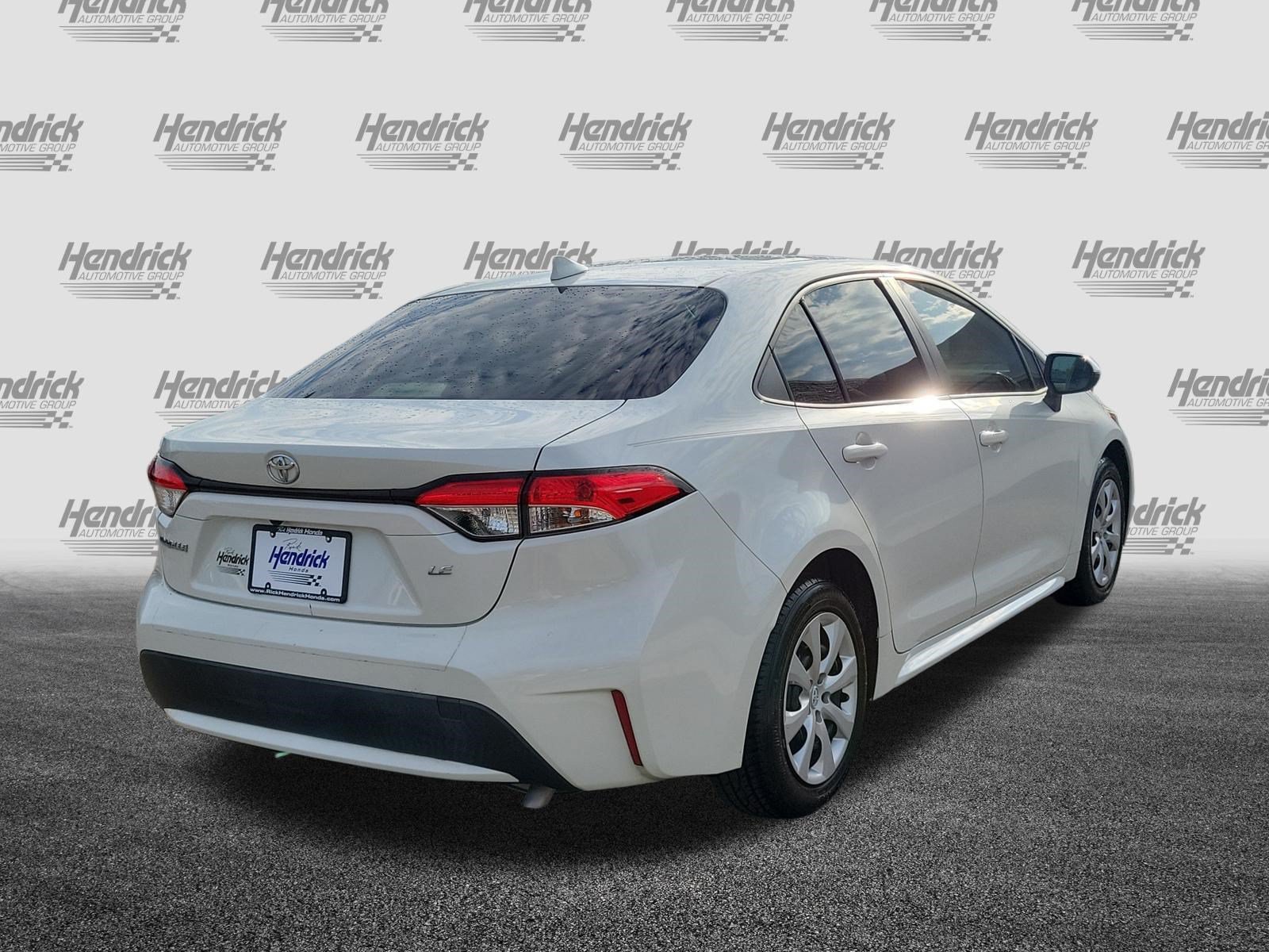 Used 2021 Toyota Corolla LE FWD image 7