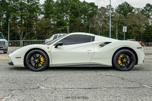 Used 2017 Ferrari 488 Spider image 14