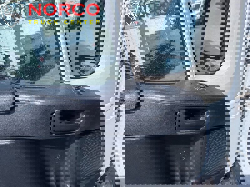 Used 2019 RAM ProMaster 2500 image 17