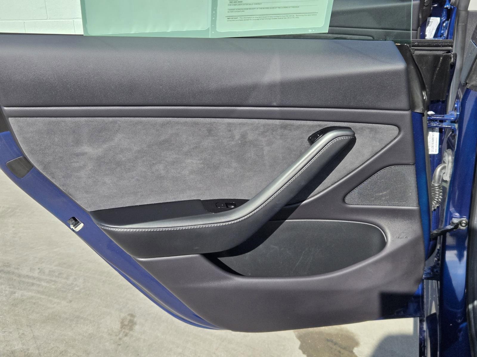 Used 2019 Tesla Model 3 Standard Range Plus image 23