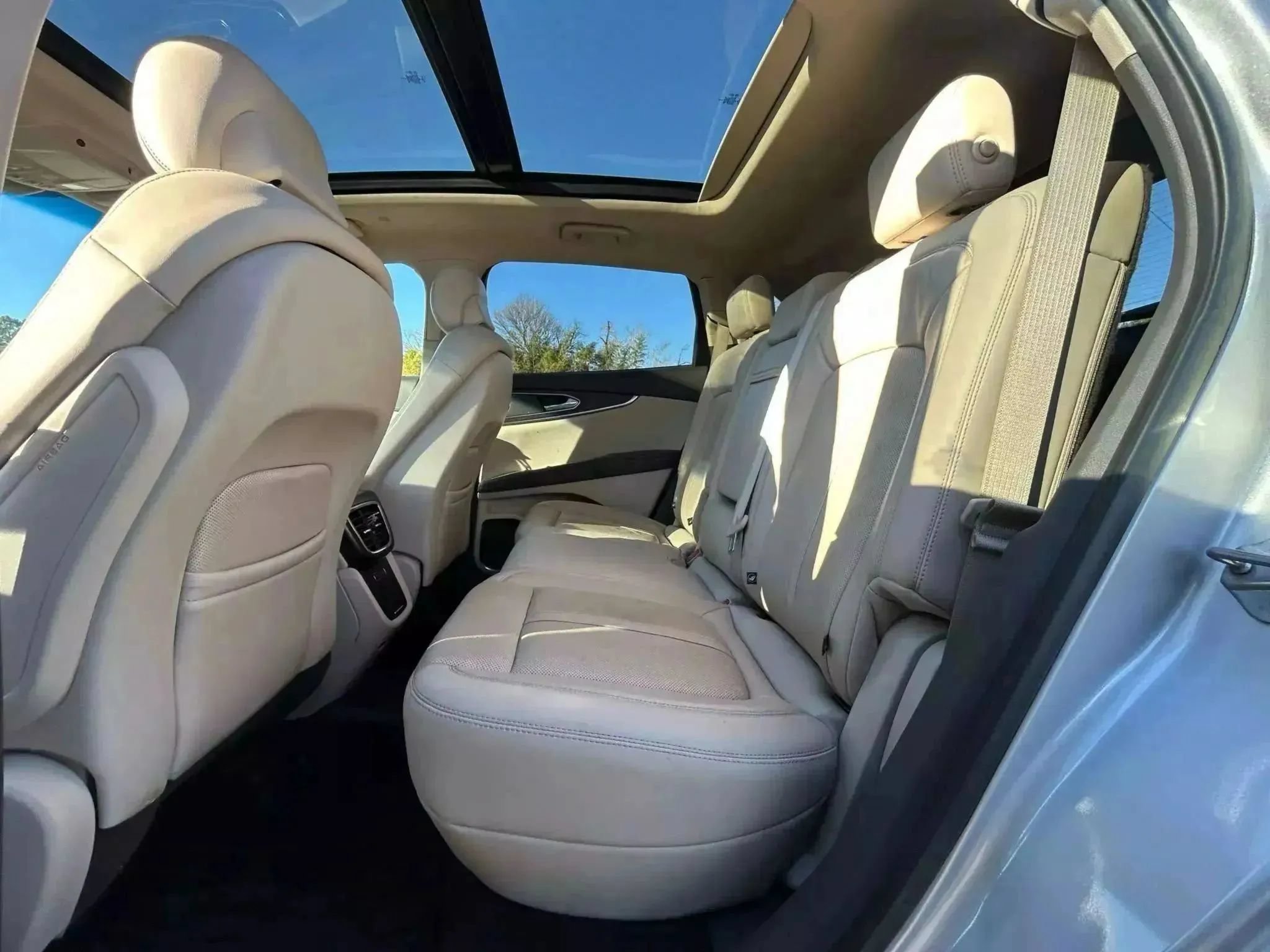 Used 2019 Lincoln Nautilus Reserve FWD image 27