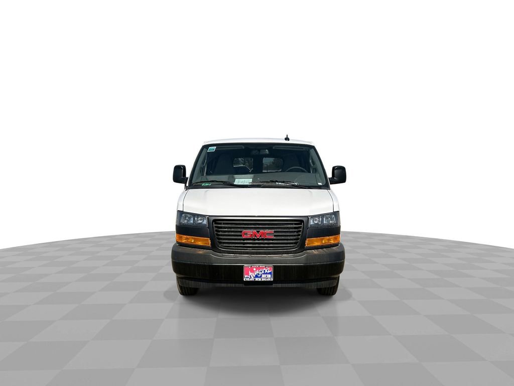 New 2025 GMC Savana 3500 LS image 3