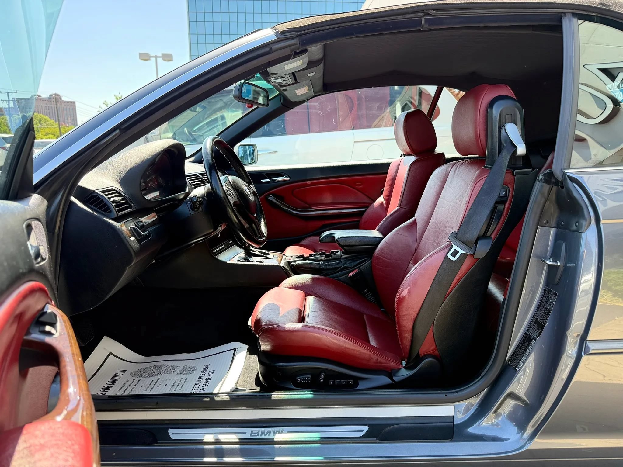 Used 2001 BMW 325Ci Convertible RWD image 17