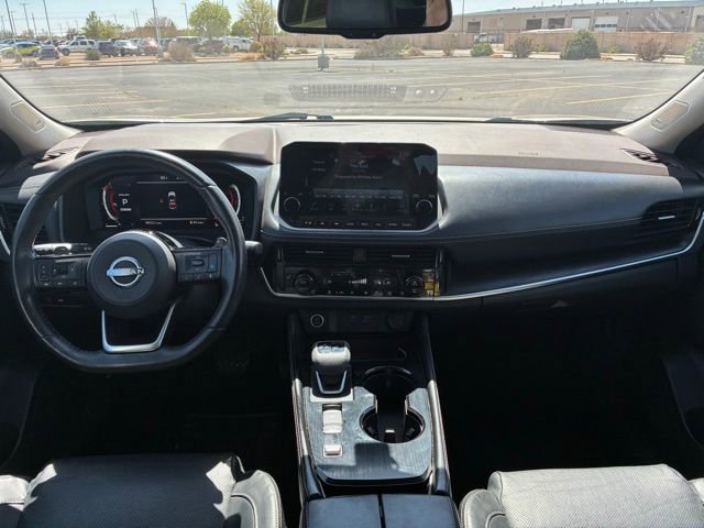 Certified 2023 Nissan Rogue Platinum FWD image 14