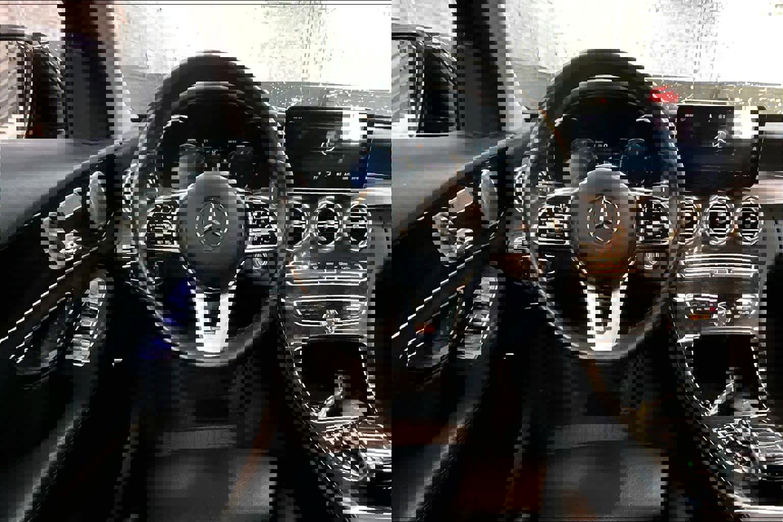 Used 2020 Mercedes-Benz C 300 4MATIC Sedan image 8