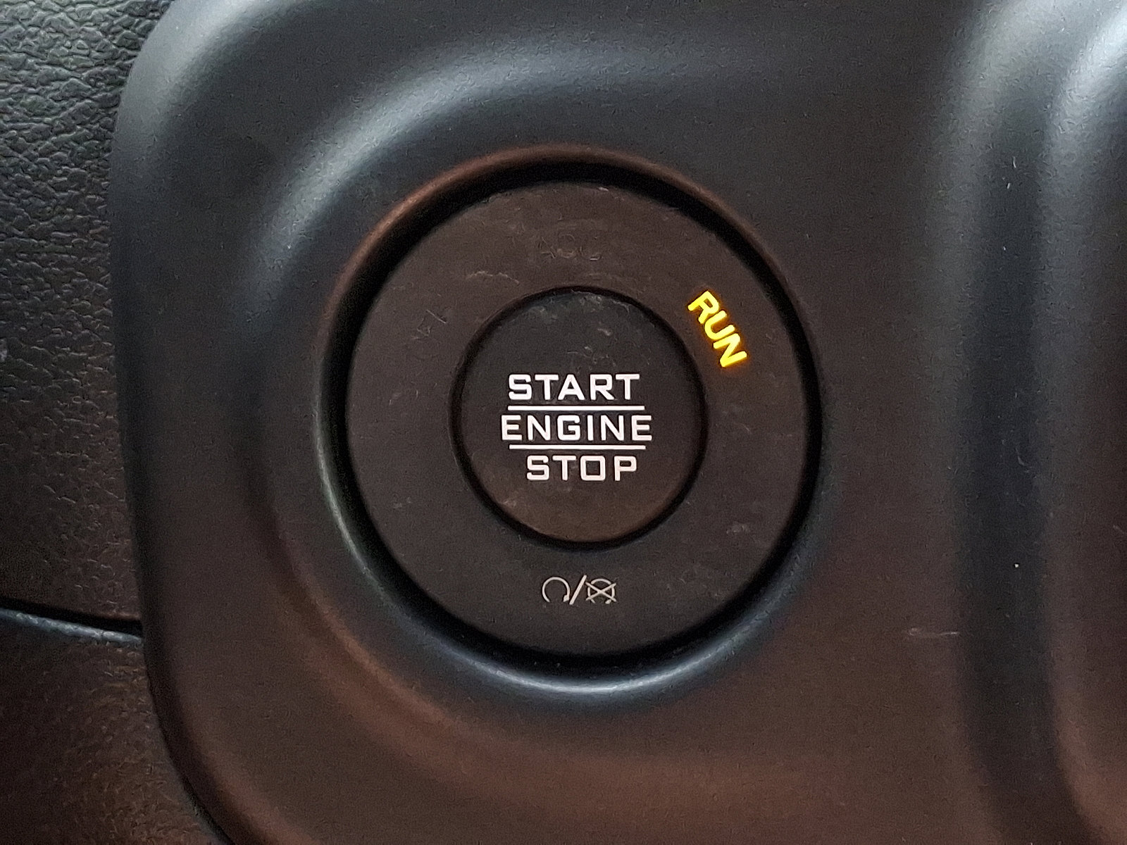 Used 2022 Jeep Wrangler Unlimited Sahara image 24