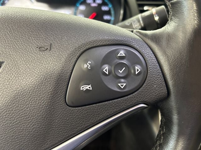 Used 2016 Chevrolet Impala LTZ w/ Enhanced Convenience Package FWD image 17