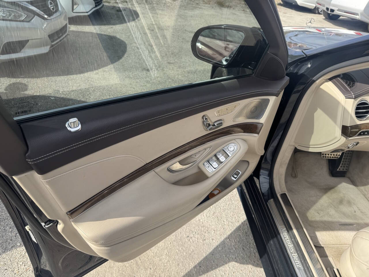 Used 2015 Mercedes-Benz S 550 4MATIC Sedan image 10