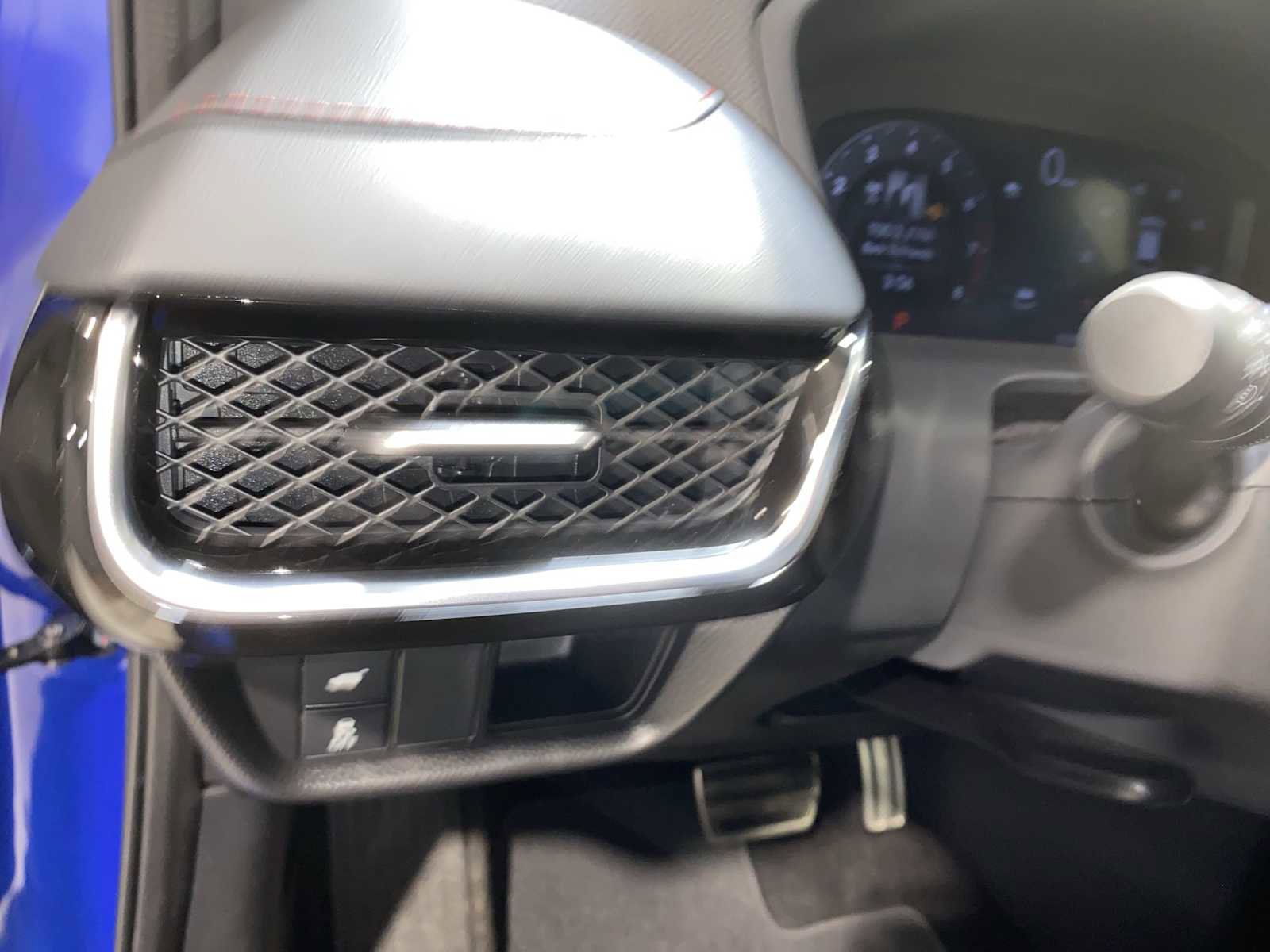 Certified 2025 Acura ADX A-Spec image 24