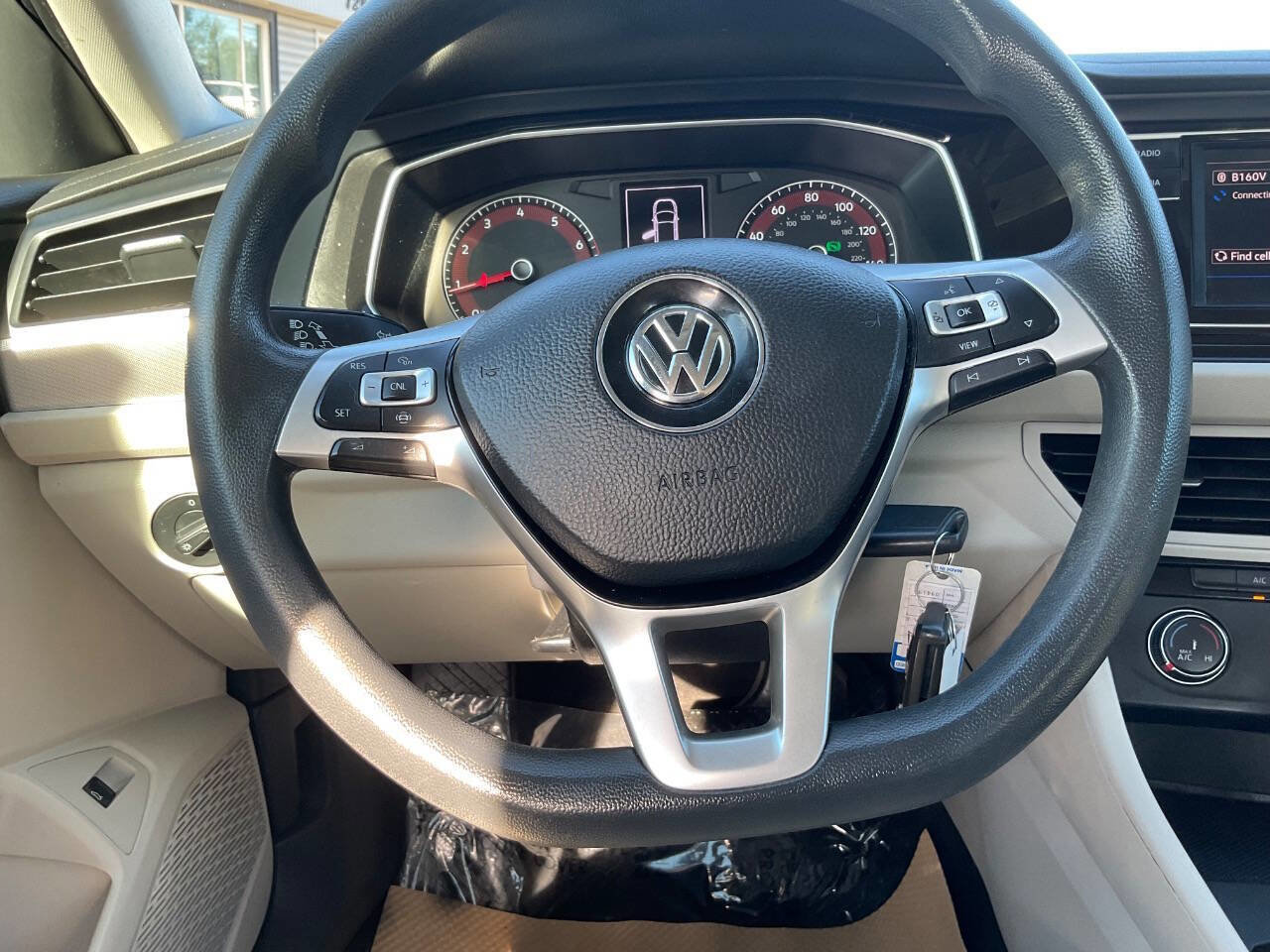 Used 2019 Volkswagen Jetta S image 11