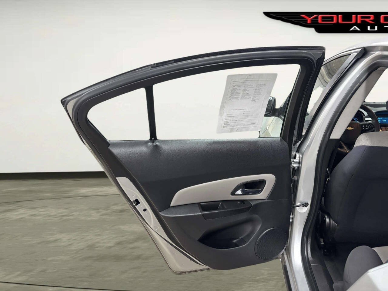Used 2014 Chevrolet Cruze LS FWD image 16