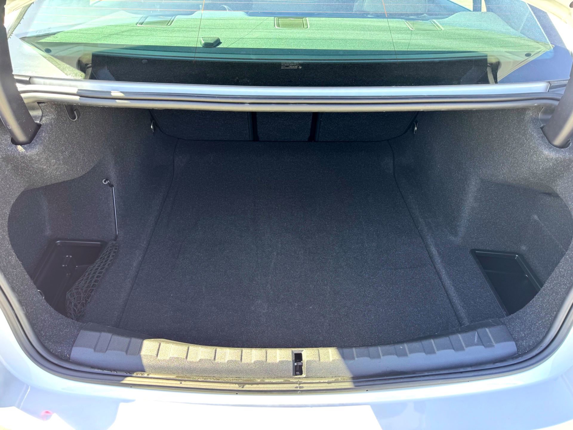 Used 2026 BMW 330i xDrive Sedan AWD/4WD image 8