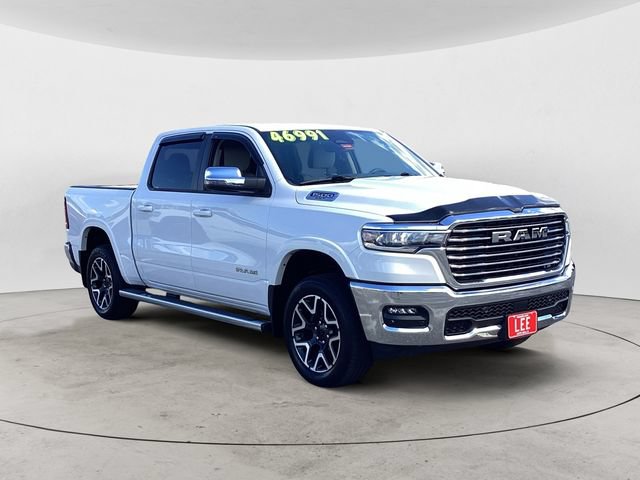 Used 2025 RAM 1500 Laramie AWD/4WD image 7