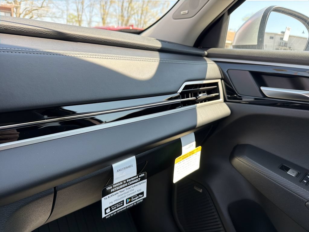 New 2026 Mitsubishi Outlander SE AWD/4WD image 23