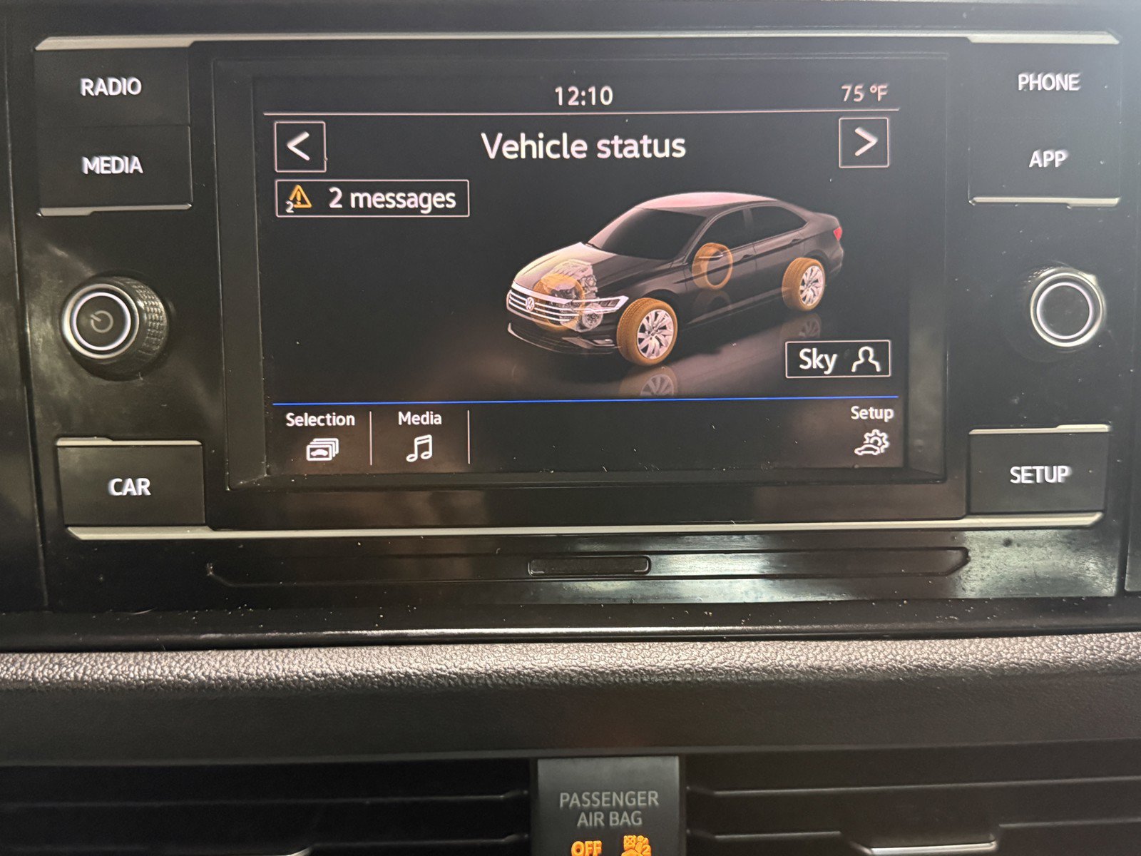 Used 2019 Volkswagen Jetta R-Line FWD image 11