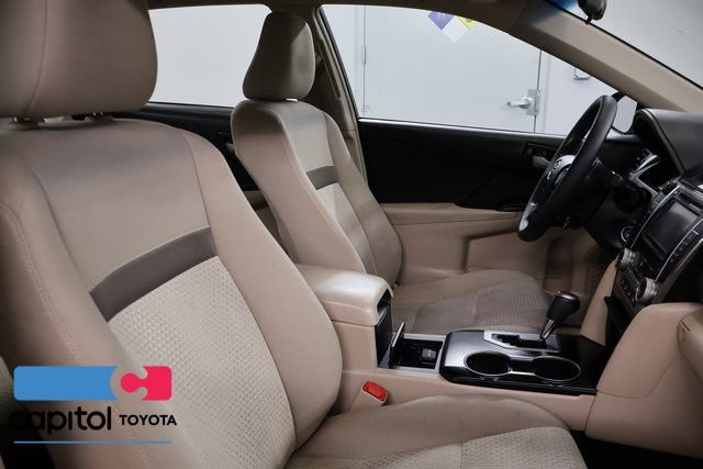 Used 2013 Toyota Camry LE FWD image 24