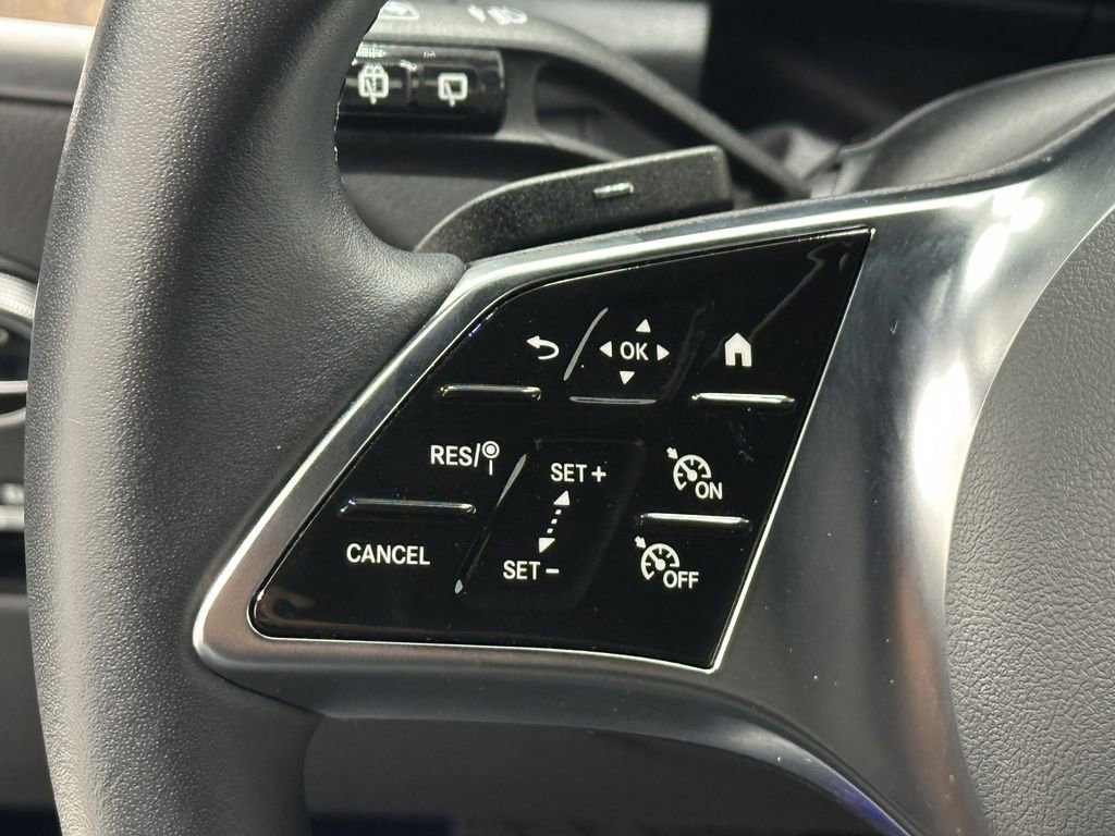 Certified 2024 Mercedes-Benz GLC 300 4MATIC image 27