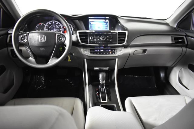Used 2014 Honda Accord LX image 24