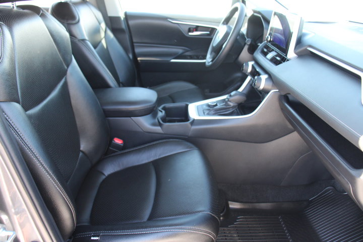 Certified 2024 Toyota RAV4 XLE w/ Convenience Package image 21