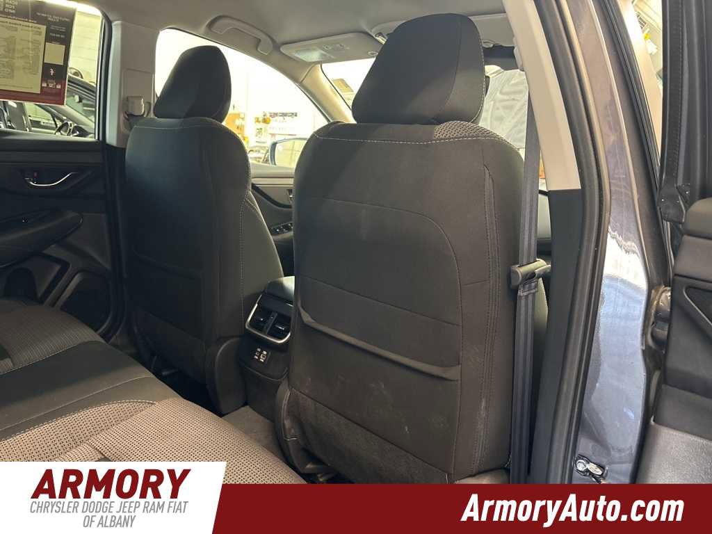 Used 2023 Subaru Outback Premium image 33