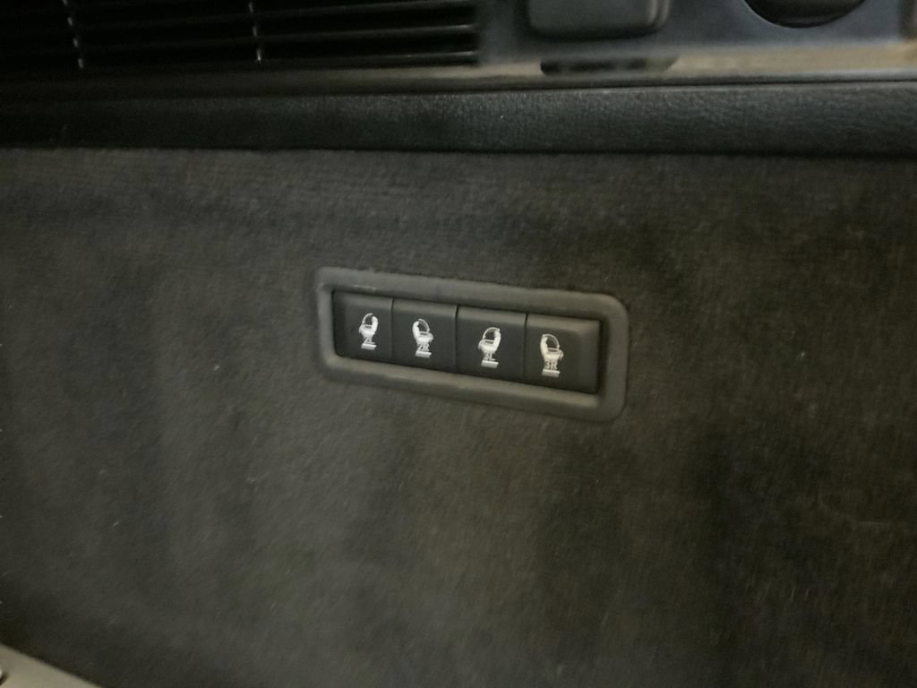 Used 2023 Jeep Grand Wagoneer L Series III w/ Rear Seat Video Group 1 AWD/4WD image 37