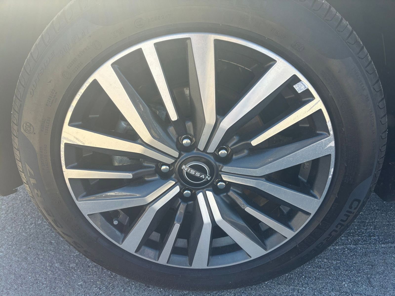 Used 2024 Nissan Kicks SV FWD image 24