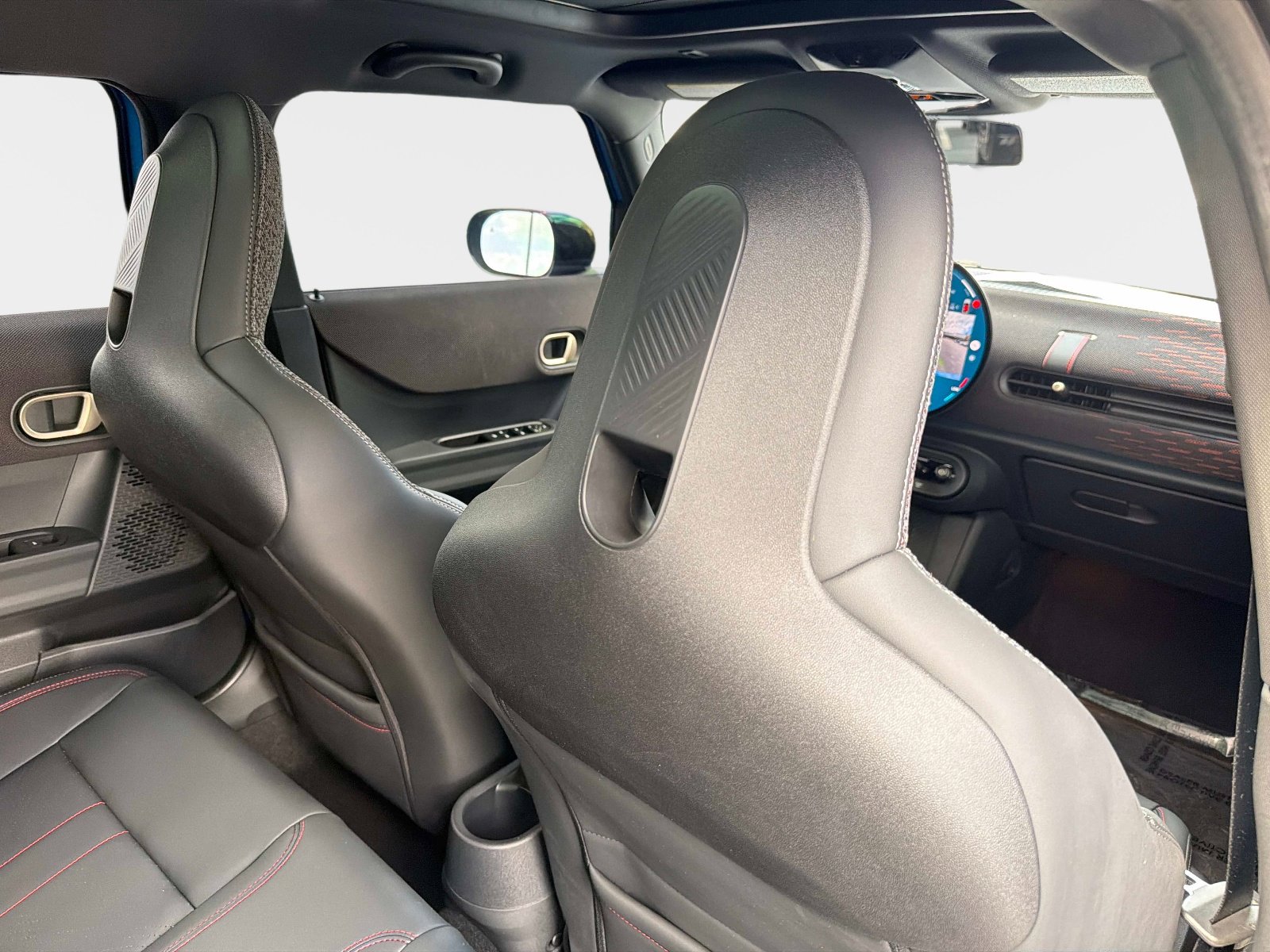Used 2025 MINI Cooper S image 29