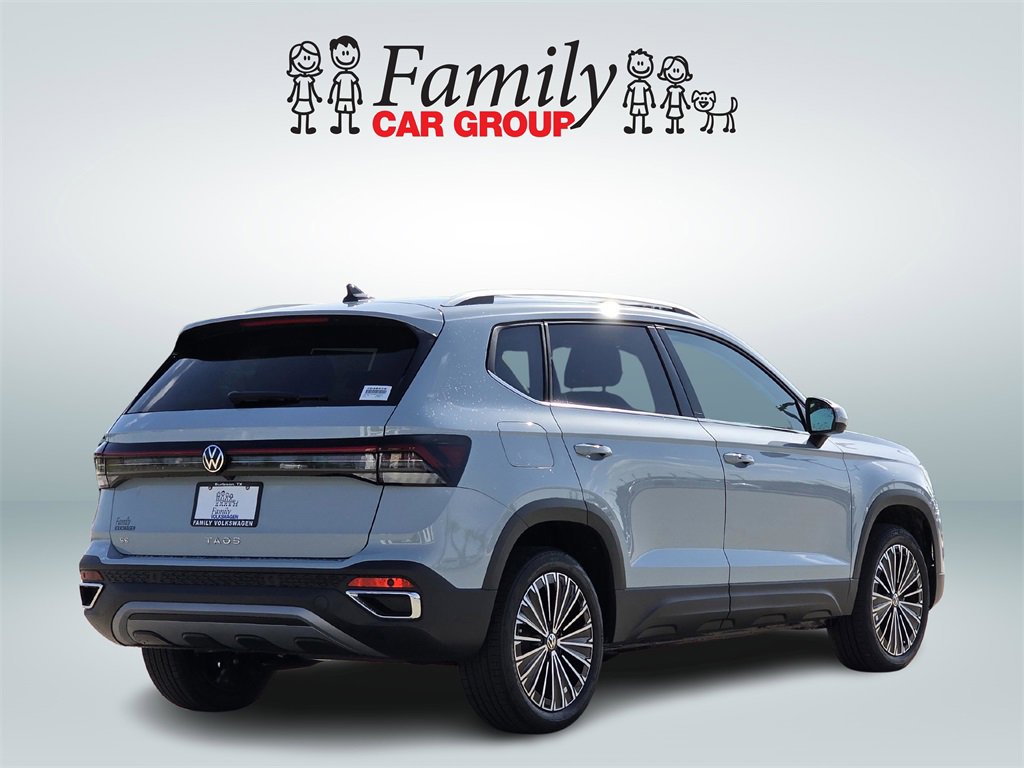 New 2025 Volkswagen Taos SE image 4