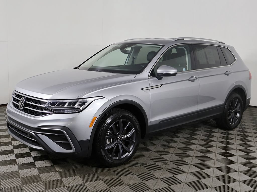 Used 2023 Volkswagen Tiguan SE FWD image 8