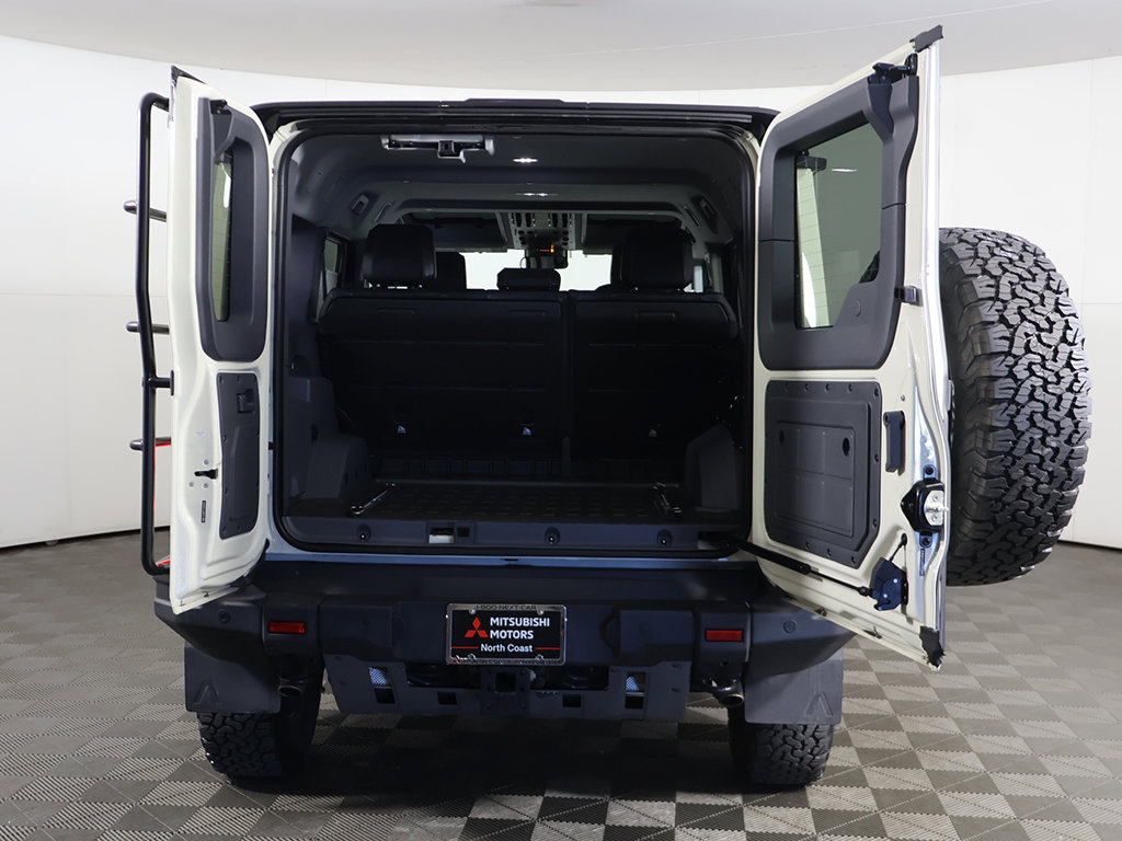 Used 2024 INEOS Grenadier Station Wagon AWD/4WD image 13