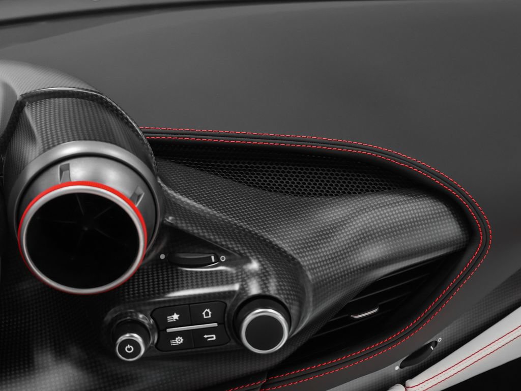 Certified 2022 Ferrari F8 Tributo RWD image 80