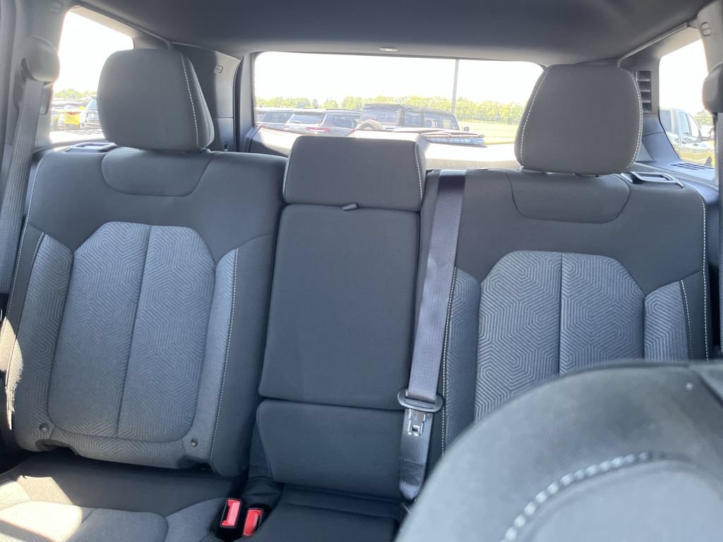 New 2026 Jeep Cherokee Laredo AWD/4WD image 21