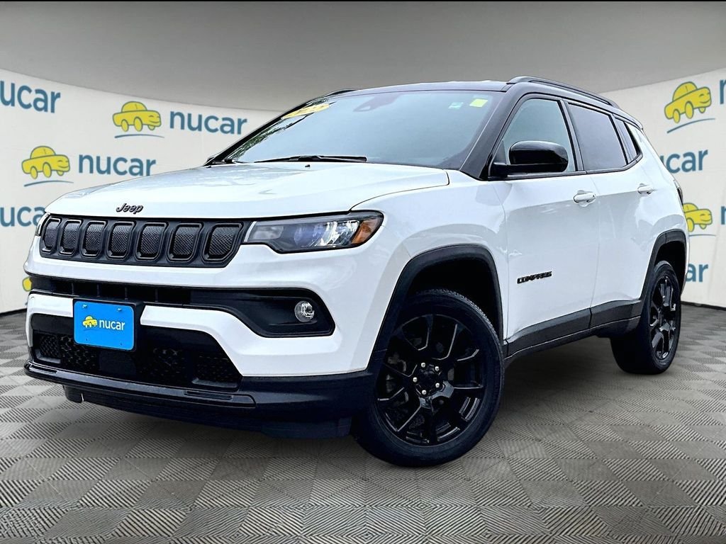 Used 2022 Jeep Compass Latitude AWD/4WD image 3