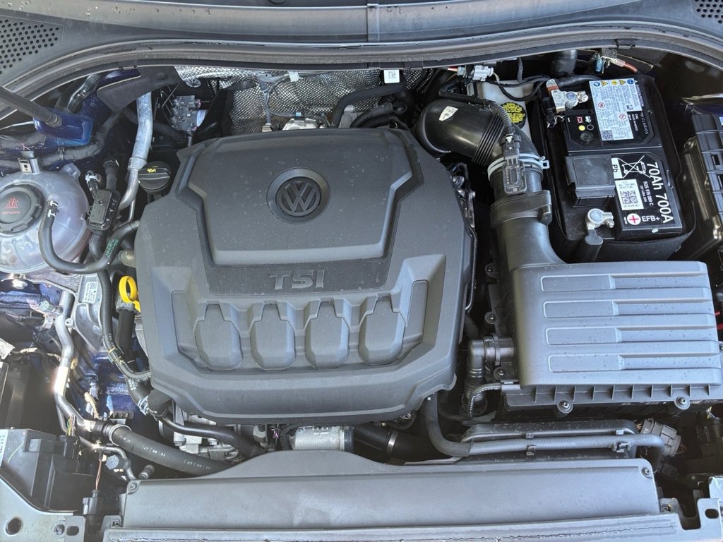 Used 2024 Volkswagen Tiguan SE AWD/4WD image 10