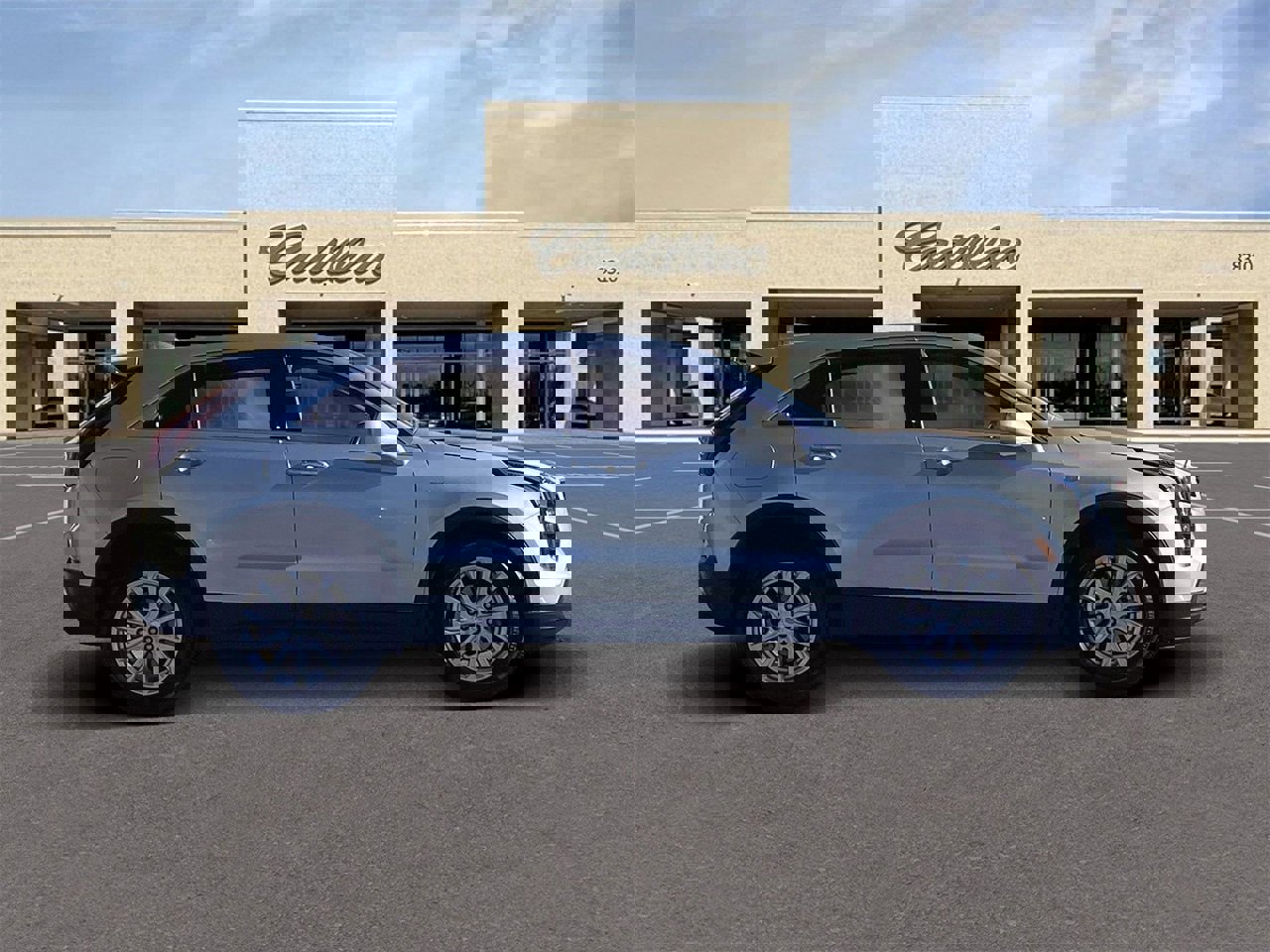 Used 2021 Cadillac XT4 Luxury w/ Cold Weather Package image 4