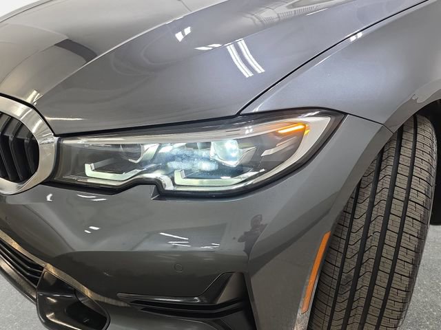 Used 2020 BMW 330i xDrive Sedan w/ Convenience Package AWD/4WD image 29
