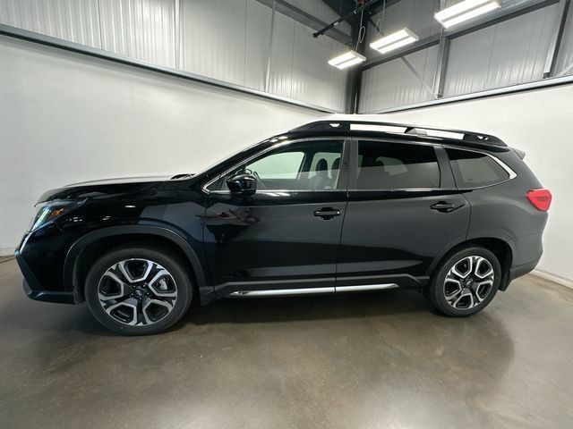 Certified 2025 Subaru Ascent Limited AWD/4WD image 2