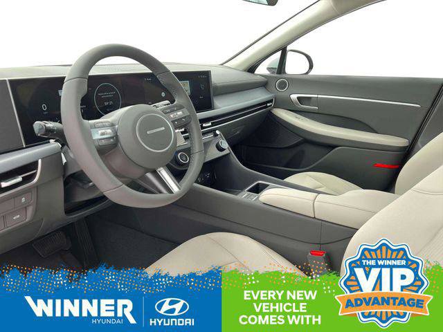 New 2025 Hyundai Sonata SEL image 15