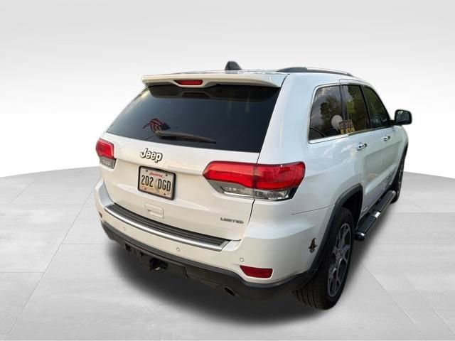Used 2019 Jeep Grand Cherokee Limited w/ Trailer Tow Group IV image 8