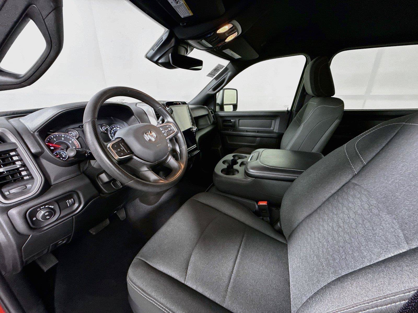 Used 2026 RAM 2500 Tradesman AWD/4WD image 11