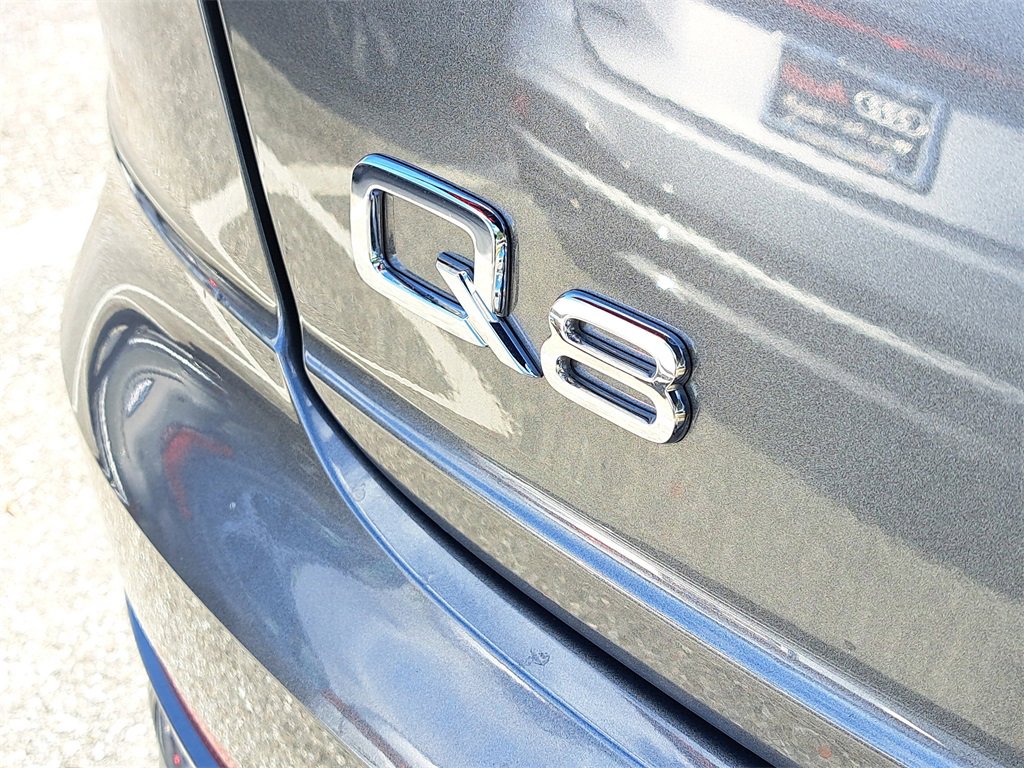 Certified 2023 Audi Q8 Prestige image 5